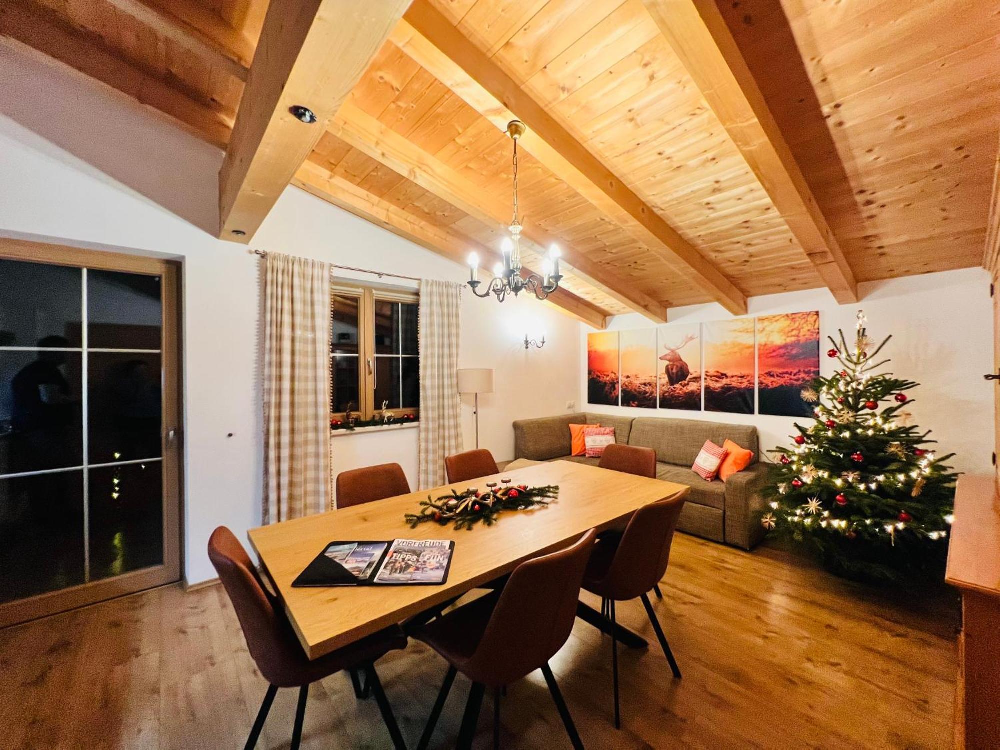 Ferienhaus Zillertal Panorama Blick Balkon Sauna Zellberg エクステリア 写真