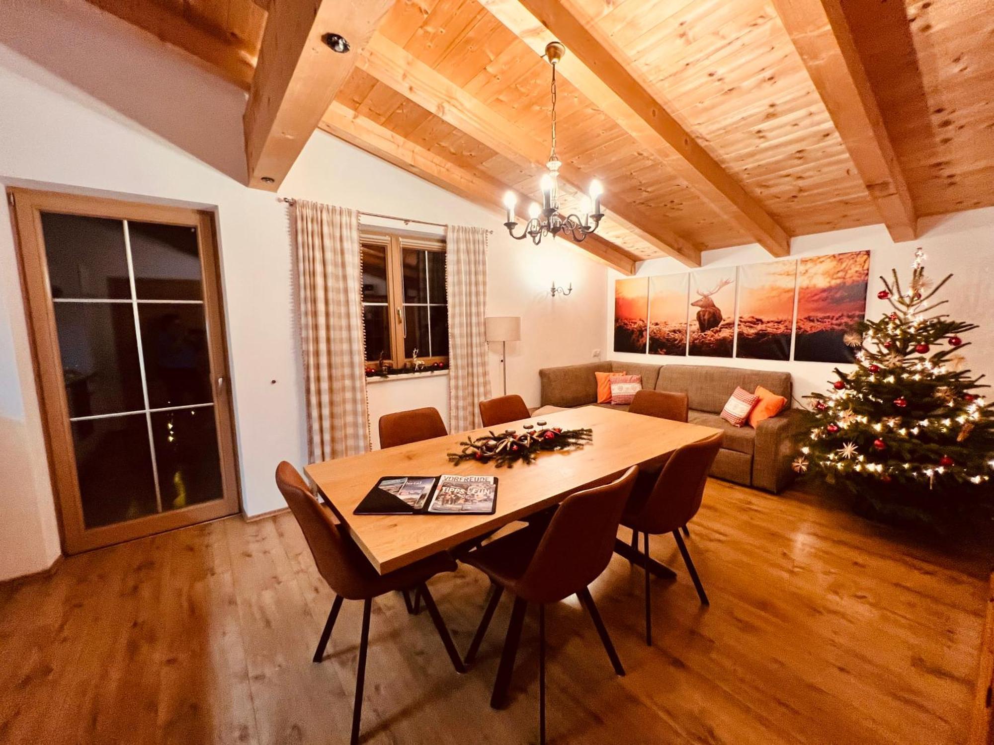 Ferienhaus Zillertal Panorama Blick Balkon Sauna Zellberg エクステリア 写真