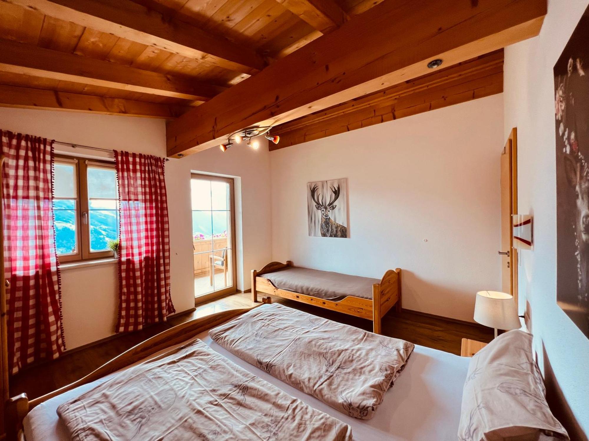 Ferienhaus Zillertal Panorama Blick Balkon Sauna Zellberg エクステリア 写真